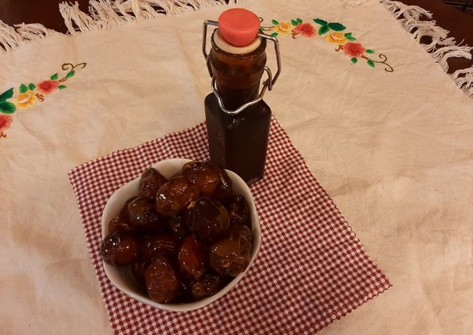 قیمت شیره خرما طبیعی به همراه لیست خواص آن